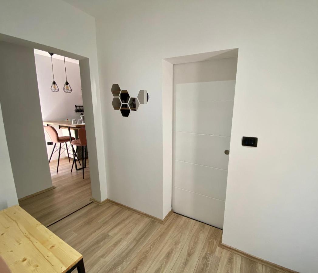 Apartment Rose Pula Ngoại thất bức ảnh