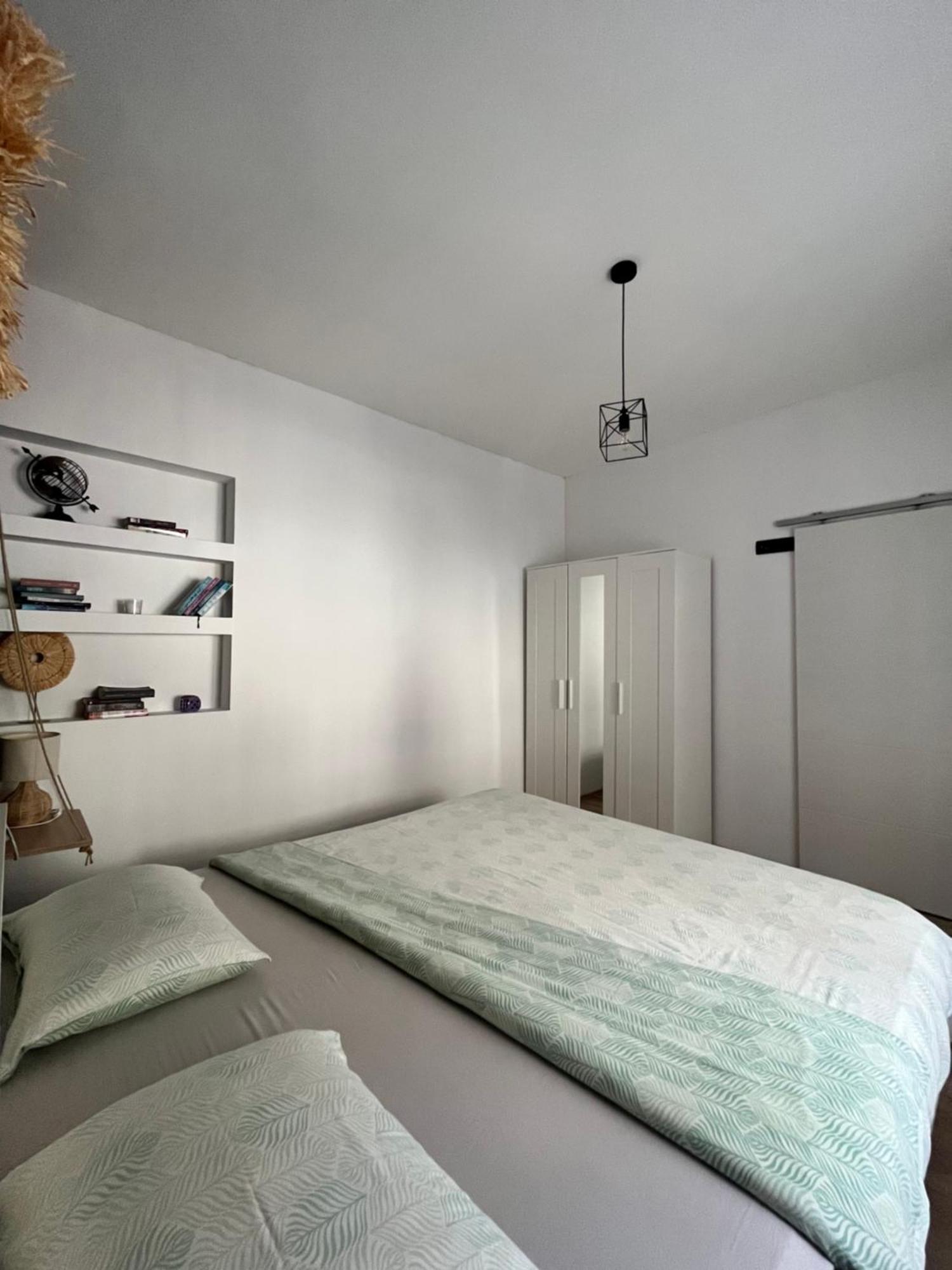 Apartment Rose Pula Ngoại thất bức ảnh