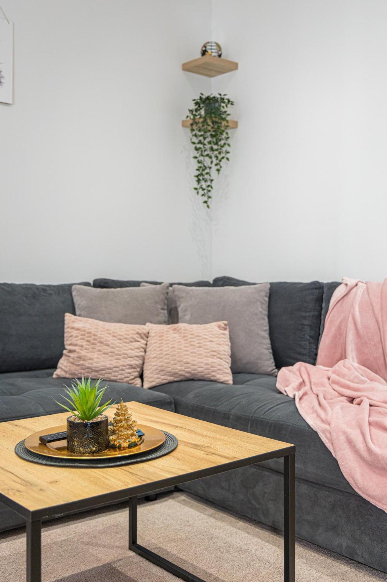 Apartment Rose Pula Ngoại thất bức ảnh